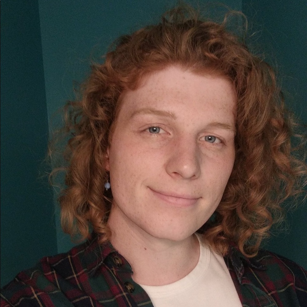 Meet your Posher, Emilia